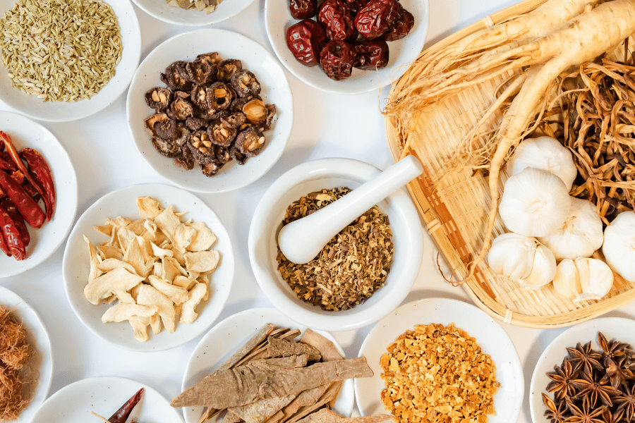 약초 보호 정책과 법적 규제