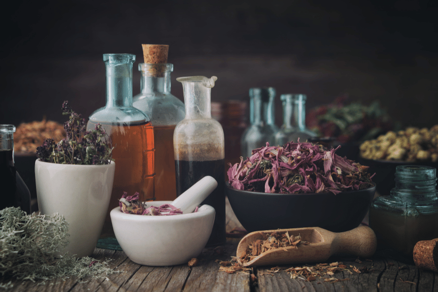 희귀 약초와 마을마다 전해 내려오는 전설